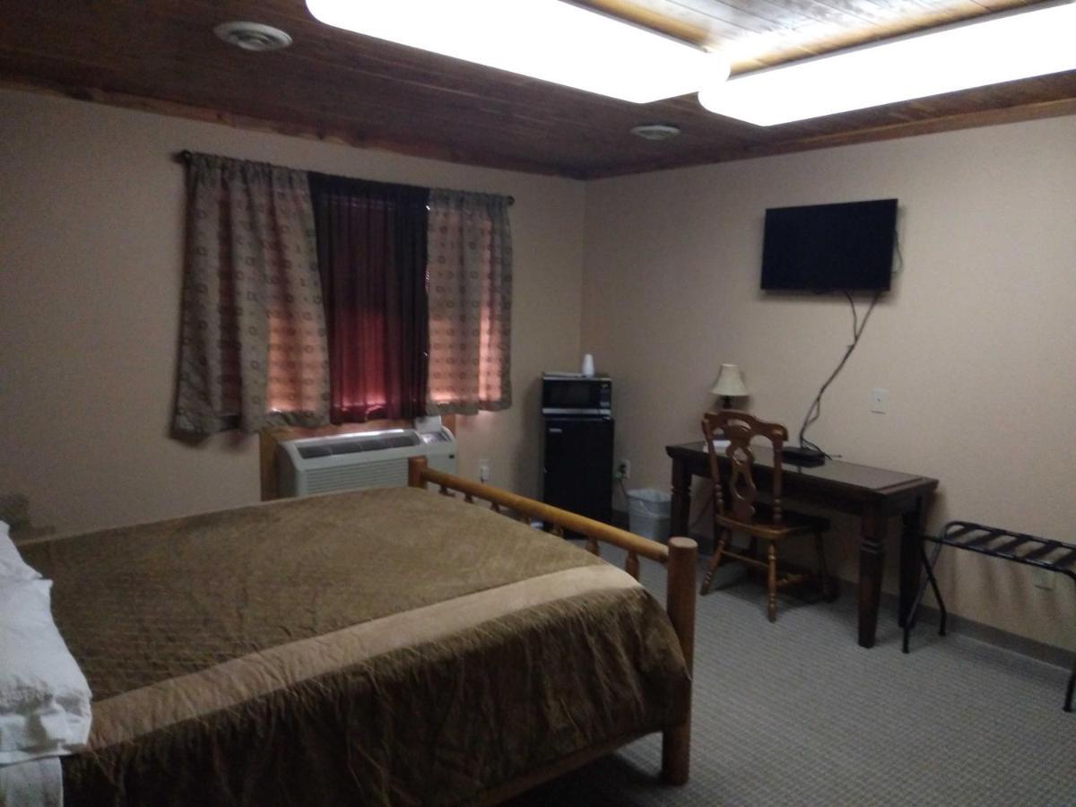 Comfort Zone Inn Rothsay Экстерьер фото